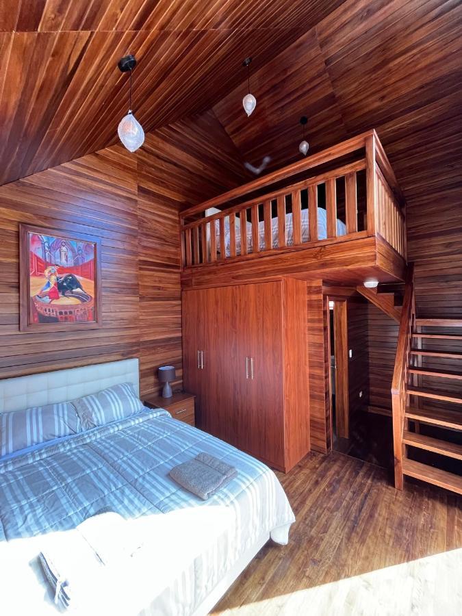 Mi Margarita Chalets Alausi Luaran gambar