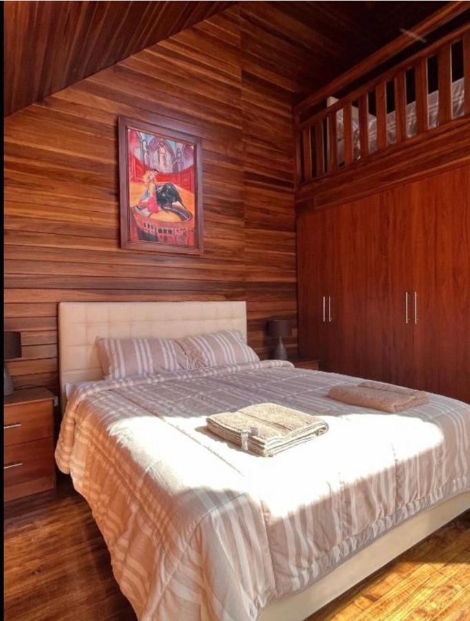 Mi Margarita Chalets Alausi Luaran gambar